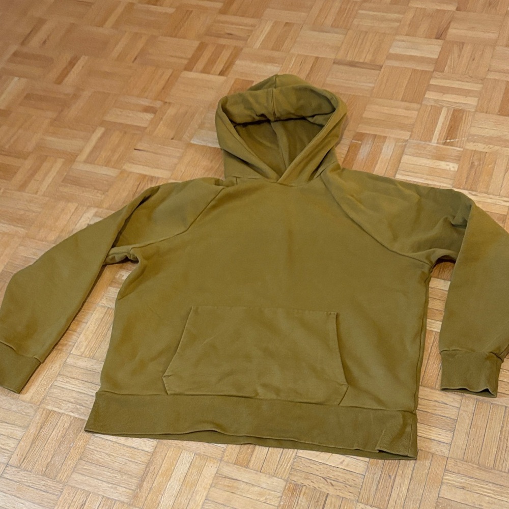 Everlane  Men's Hoodie